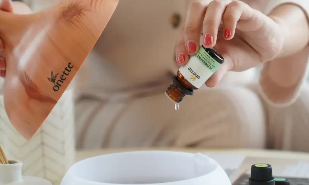 Gunakan Diffuser & Essential Oil Peppermint
