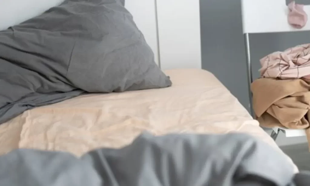 Kamar Terlalu Sesak