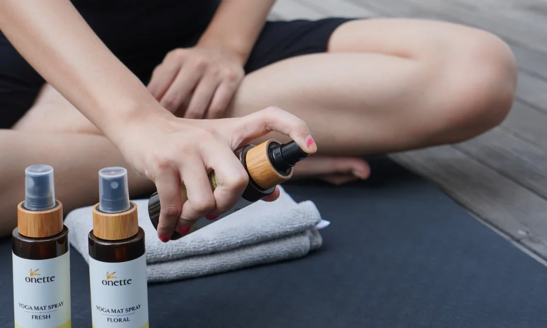 Cara Menggunakan Yoga Mat Spray Dengan Aroma yang Sesuai